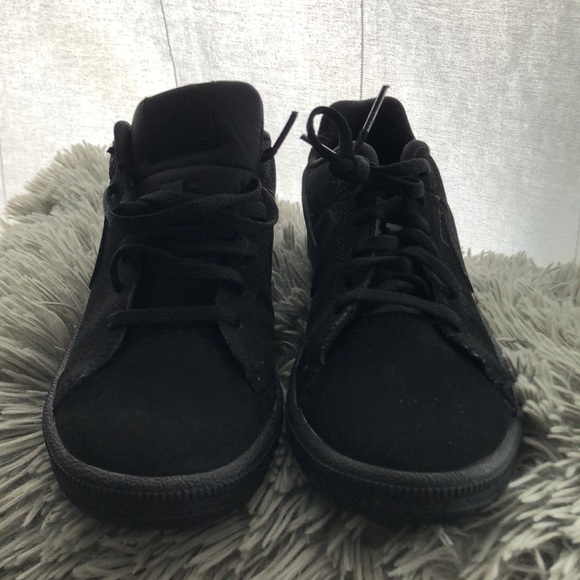 NWOT- Nike Court Royale sneakers black - Picture 2 of 7